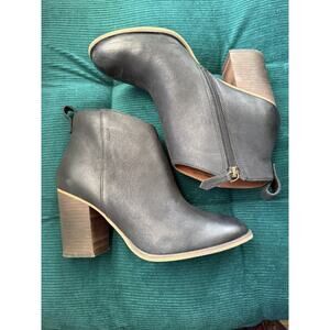 BP. Women Ankle Boots Black Leather Zip Size 10 Medium